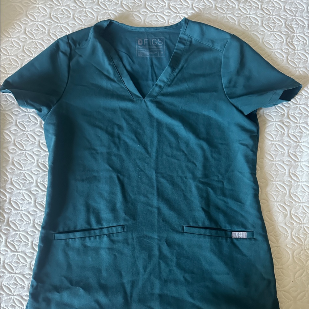 FIGS teal scrub top